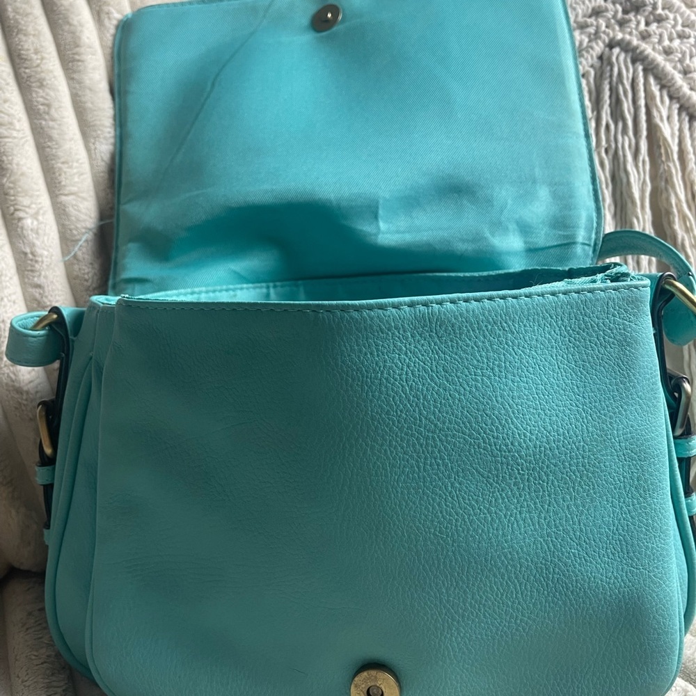 Merona Teal Faux Leather Crossbody Bag Adjustable Strap Zipper Pocket - Picture 3 of 8